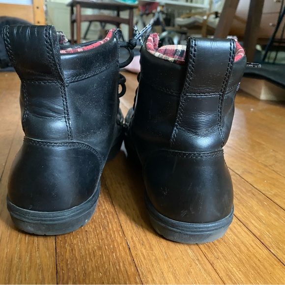 Black Leather Men's Shoes - Picture 4 of 9